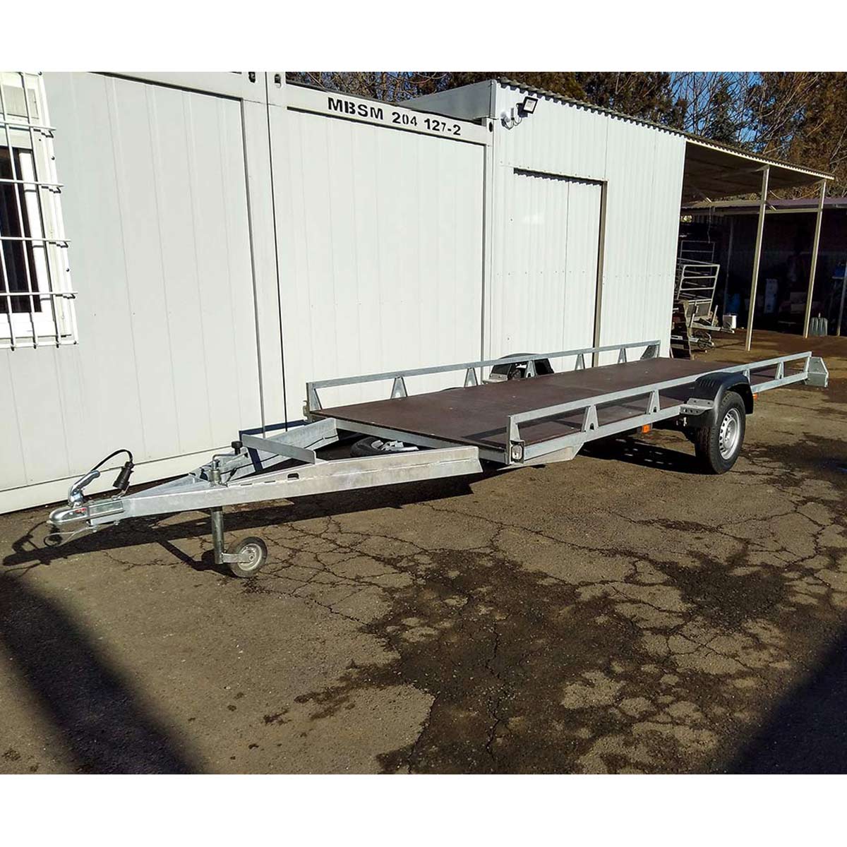 kertvarosikolcsonzo-utanfuto-150x500-750kg-kolcsonzes-nyiregyhaza Utánfutó 750 KG Hosszú 150X500 CM SULLER / WFW-220 - Image 1